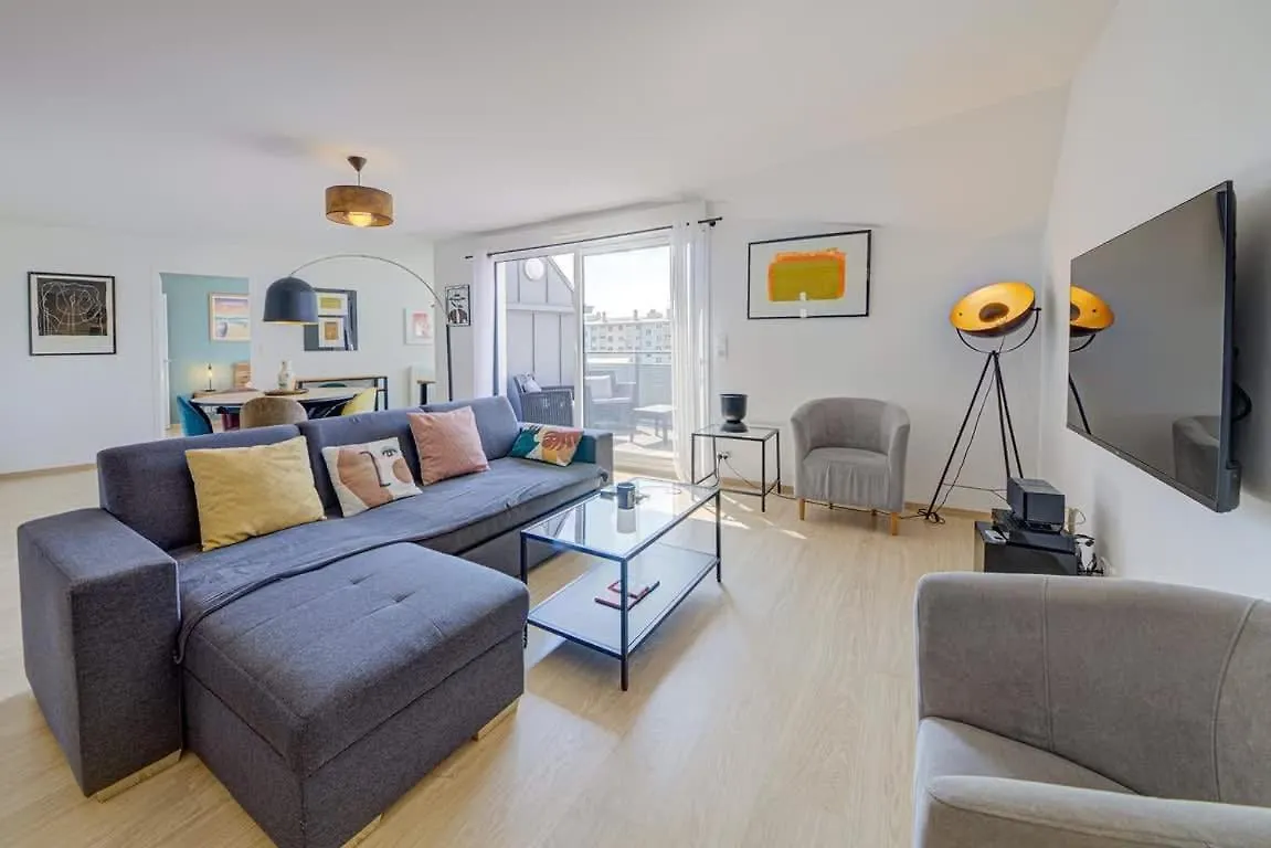 Apartamento Le Maginot, T4 De Standing, Terrasse Et Parking Rennes