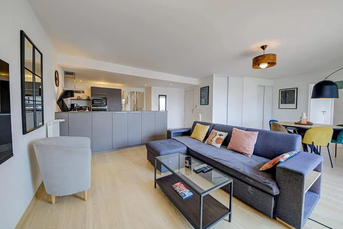 Le Maginot, T4 De Standing, Terrasse Et Parking Apartment Rennes France